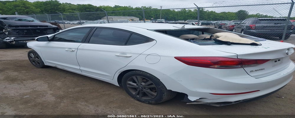 5NPD84LF3JH397712 2018 HYUNDAI ELANTRA photo no. 3