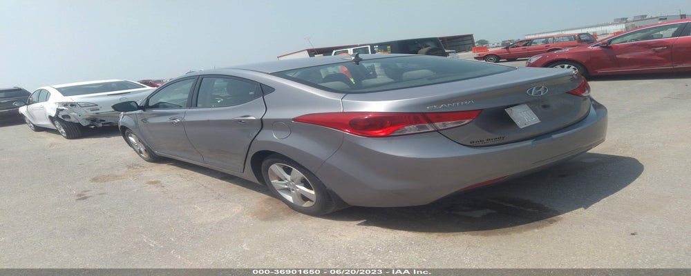 KMHDH4AE7DU520363 2013 HYUNDAI ELANTRA photo no. 3