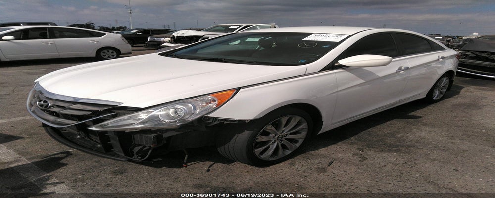 5NPEC4AC3DH632755 2013 HYUNDAI SONATA photo no. 2