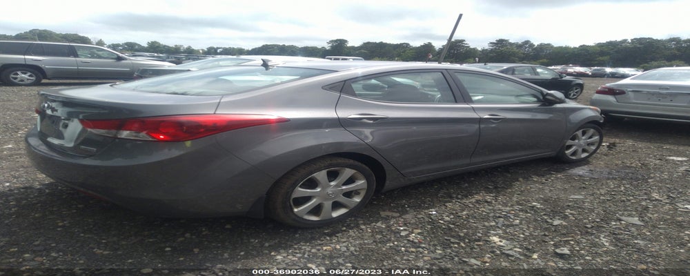 5NPDH4AE6DH400519 2013 HYUNDAI ELANTRA photo no. 4