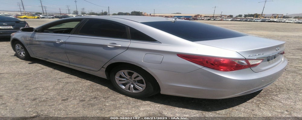 5NPEB4AC0BH282968 2011 HYUNDAI SONATA photo no. 3