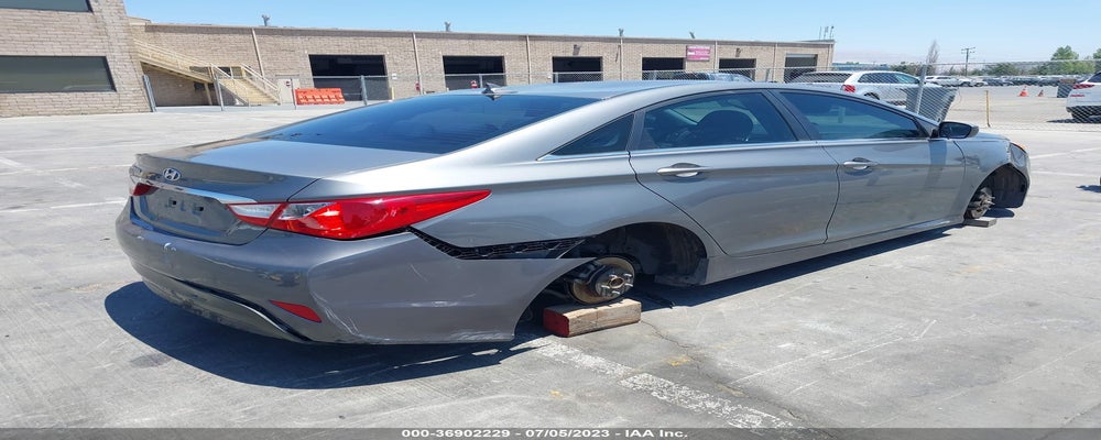 5NPEB4ACXEH893787 2014 HYUNDAI SONATA photo no. 4