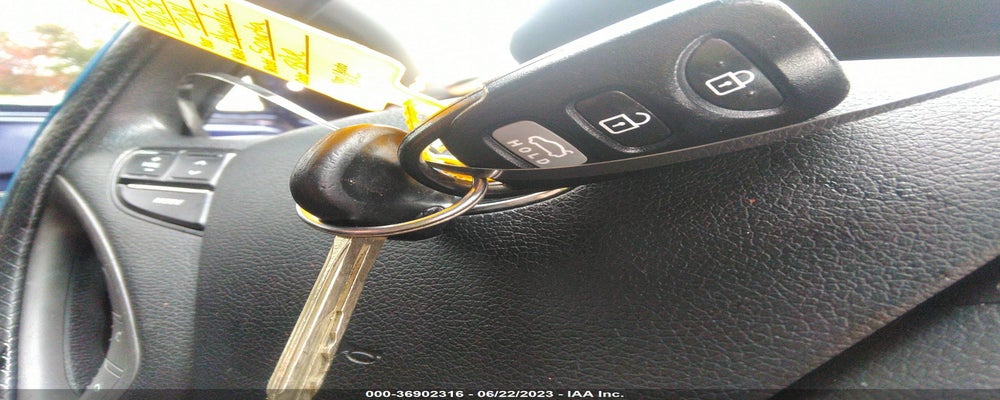 5NPEB4ACXEH912807 2014 HYUNDAI SONATA photo no. 11