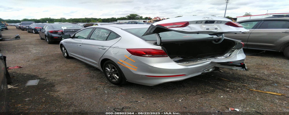 KMHD84LF5JU536742 2018 HYUNDAI ELANTRA photo no. 3