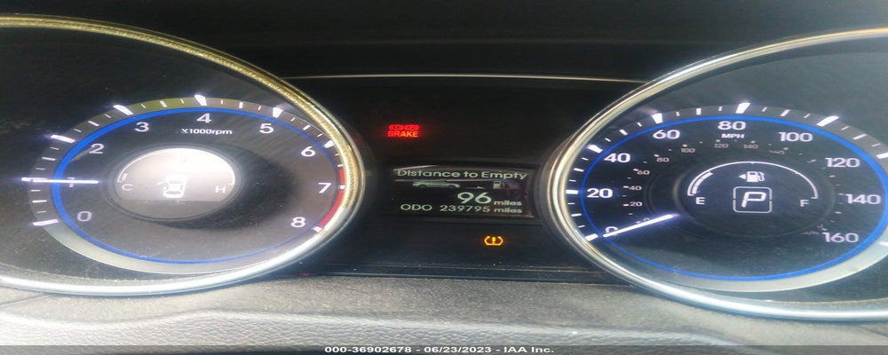 5NPEC4AC7BH039526 2011 HYUNDAI SONATA photo no. 7