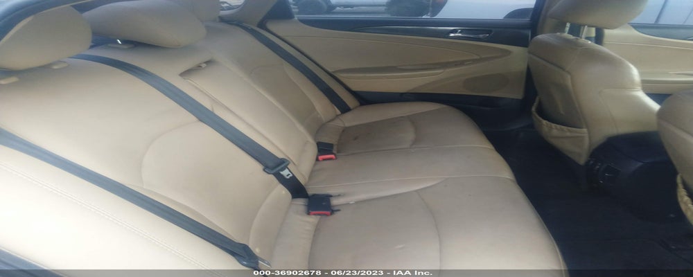 5NPEC4AC7BH039526 2011 HYUNDAI SONATA photo no. 8