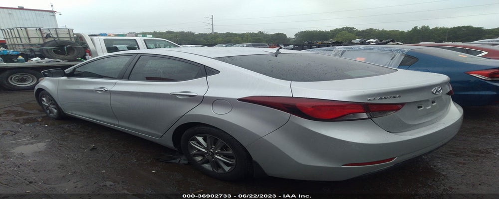 5NPDH4AE1FH629550 2015 HYUNDAI ELANTRA photo no. 3
