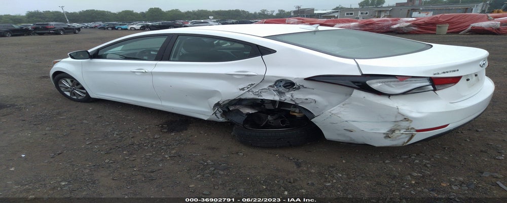 5NPDH4AE6EH463251 2014 HYUNDAI ELANTRA photo no. 3