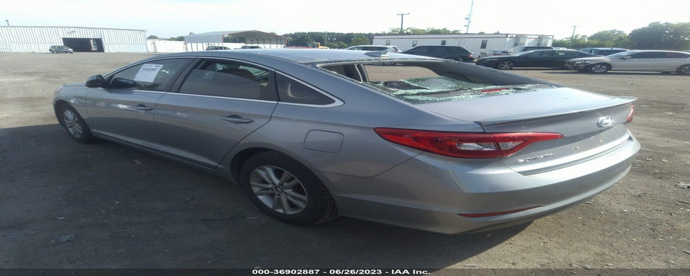 5NPE24AF2FH149998 2015 HYUNDAI SONATA photo no. 3