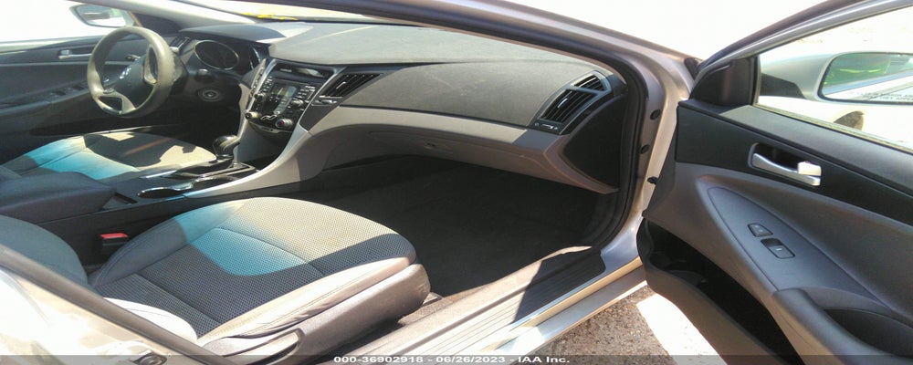 5NPEB4AC3BH227012 2011 HYUNDAI SONATA photo no. 5