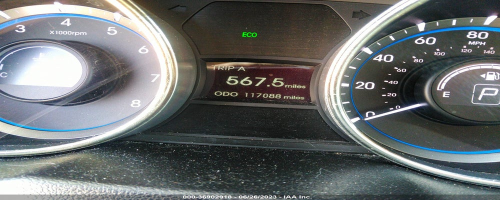 5NPEB4AC3BH227012 2011 HYUNDAI SONATA photo no. 7