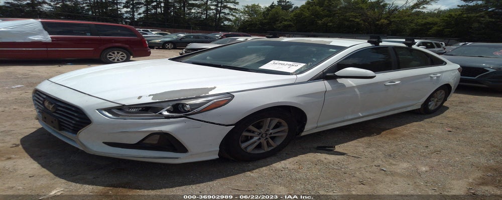 5NPE24AF1JH640510 2018 HYUNDAI SONATA photo no. 2