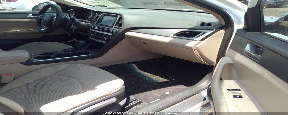 5NPE24AF1JH640510 2018 HYUNDAI SONATA photo no. 5