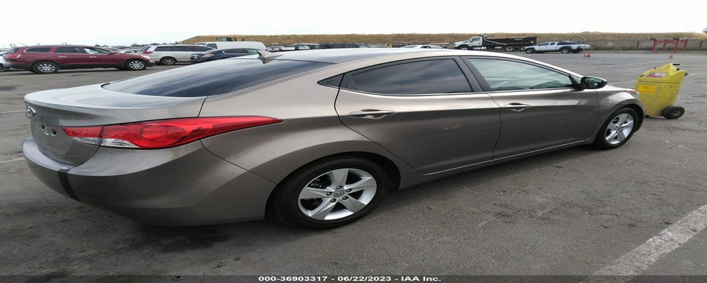 5NPDH4AE3DH258839 2013 HYUNDAI ELANTRA photo no. 4