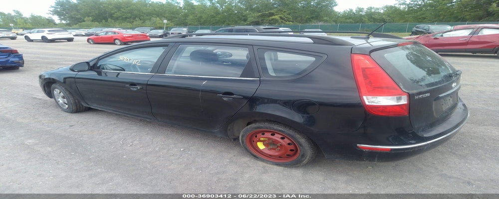 KMHDC8AE4AU068535 2010 HYUNDAI ELANTRA TOURING photo no. 3