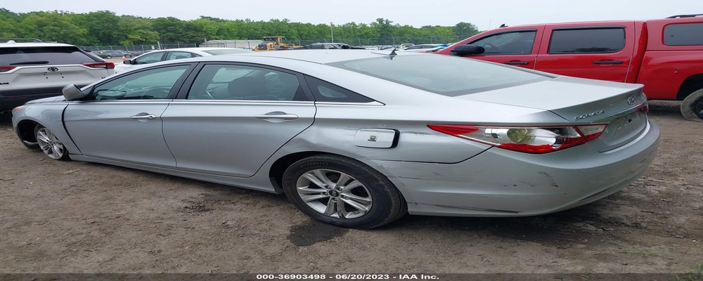 5NPEB4AC2DH589089 2013 HYUNDAI SONATA photo no. 3