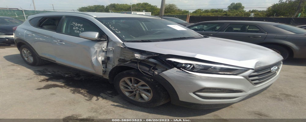 KM8J33A41JU678129 2018 HYUNDAI TUCSON photo no. 4