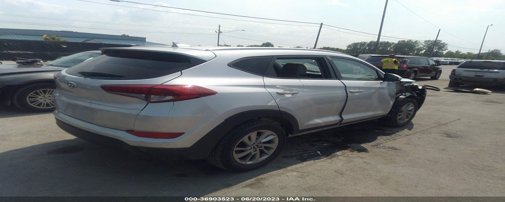 KM8J33A41JU678129 2018 HYUNDAI TUCSON photo no. 4