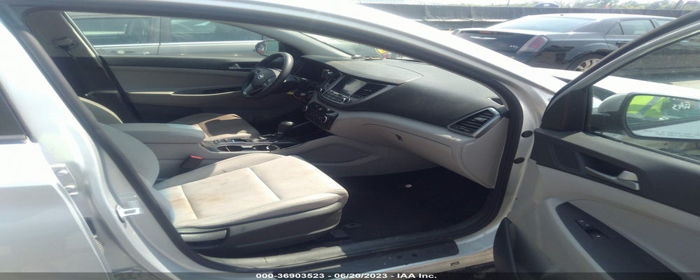 KM8J33A41JU678129 2018 HYUNDAI TUCSON photo no. 5
