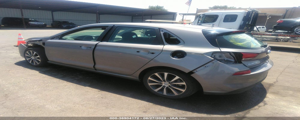 KMHH35LE2LU146102 2020 HYUNDAI ELANTRA GT photo no. 3