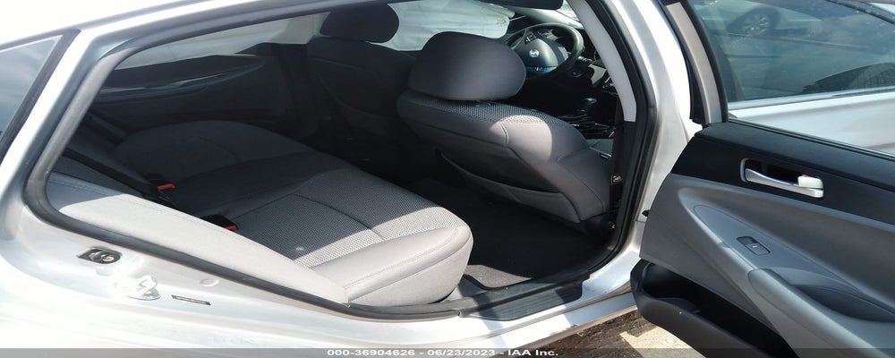 5NPEB4AC8BH185565 2011 HYUNDAI SONATA photo no. 8