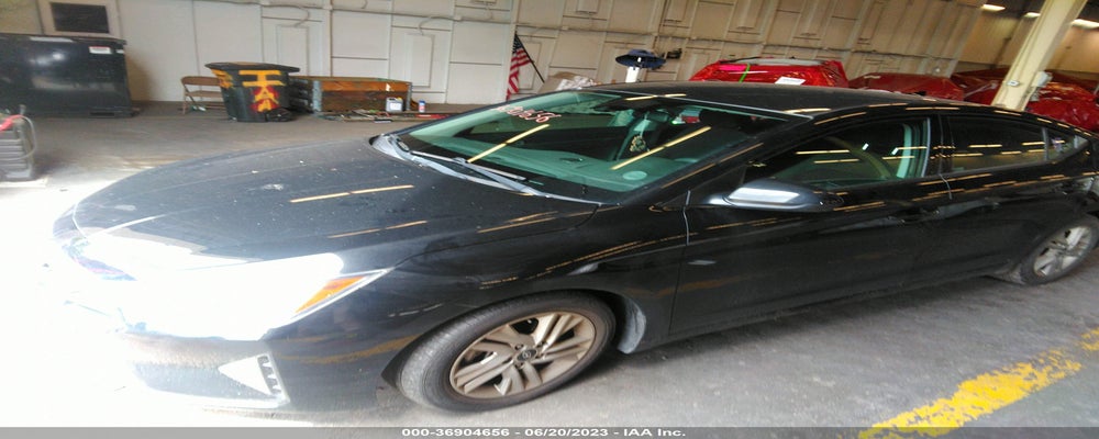 5NPD84LF0KH485229 2019 HYUNDAI ELANTRA photo no. 2