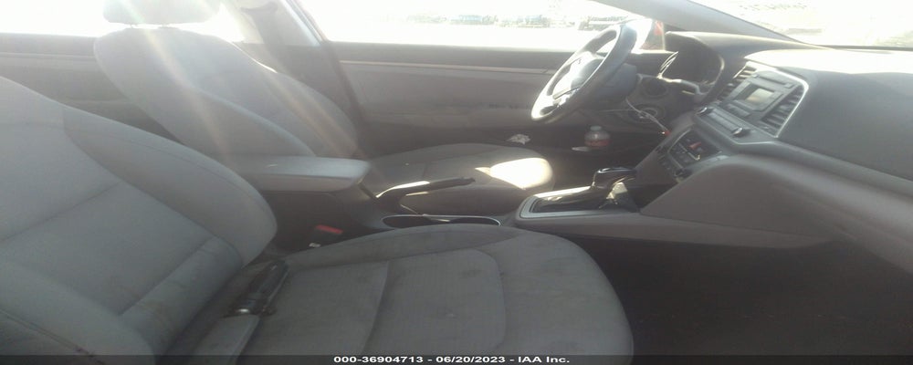 KMHD74LF3HU084495 2017 HYUNDAI ELANTRA photo no. 5