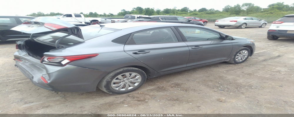 3KPC24A37JE033450 2018 HYUNDAI ACCENT photo no. 4
