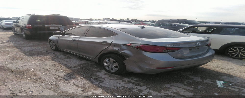 5NPDH4AE9GH700351 2016 HYUNDAI ELANTRA photo no. 3