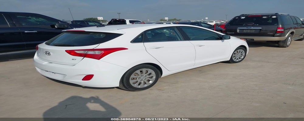 KMHD35LH5GU269195 2016 HYUNDAI ELANTRA GT photo no. 4