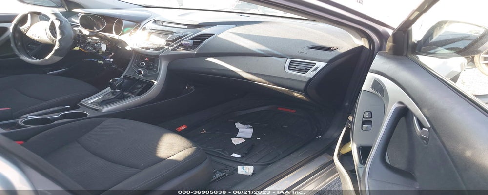 5NPDH4AE7FH549718 2015 HYUNDAI ELANTRA photo no. 5