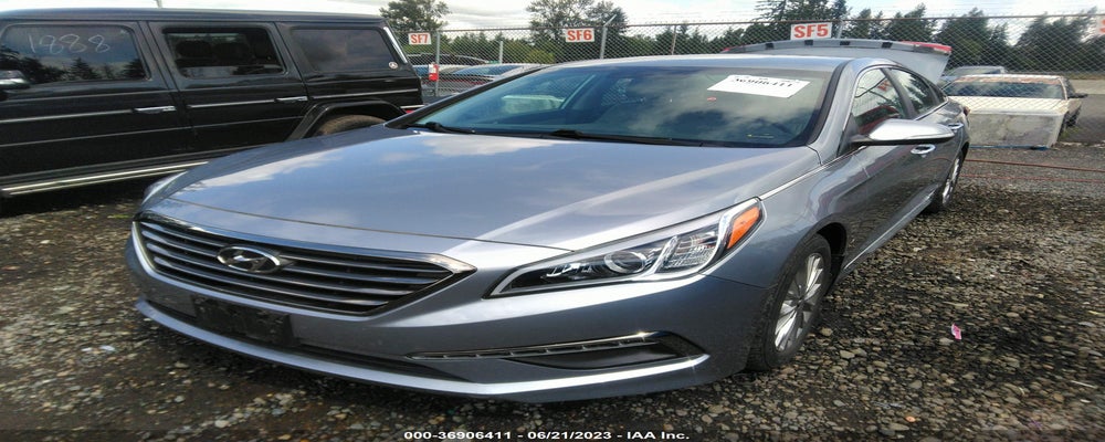 5NPE34AFXFH195561 2015 HYUNDAI SONATA photo no. 2