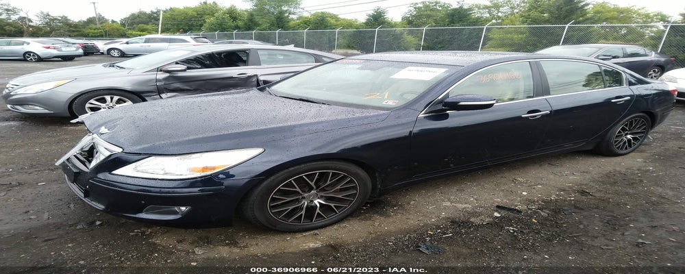 KMHGC4DE0BU120763 2011 HYUNDAI GENESIS photo no. 2