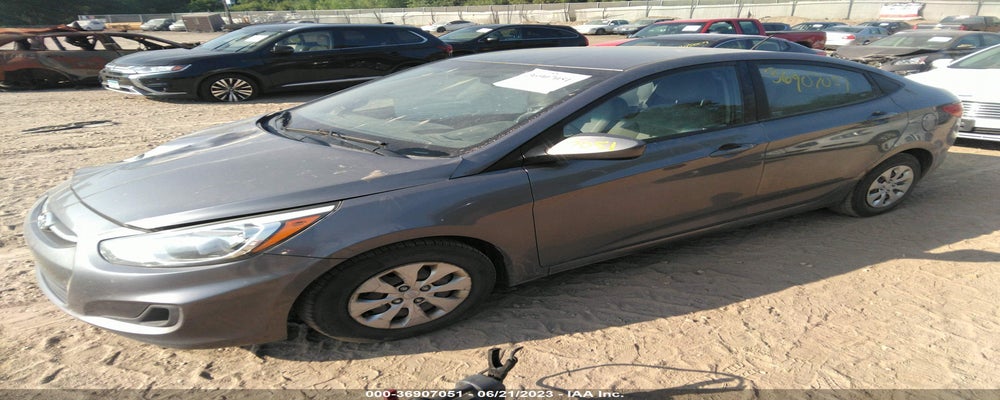 KMHCT4AEXFU820377 2015 HYUNDAI ACCENT photo no. 2