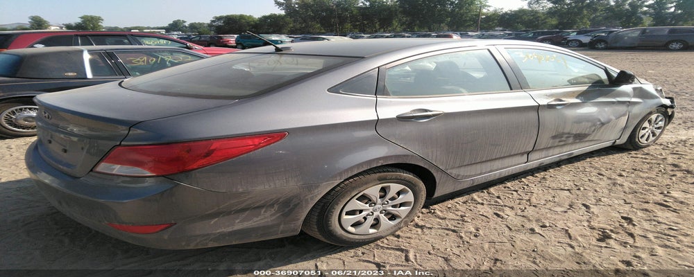 KMHCT4AEXFU820377 2015 HYUNDAI ACCENT photo no. 4