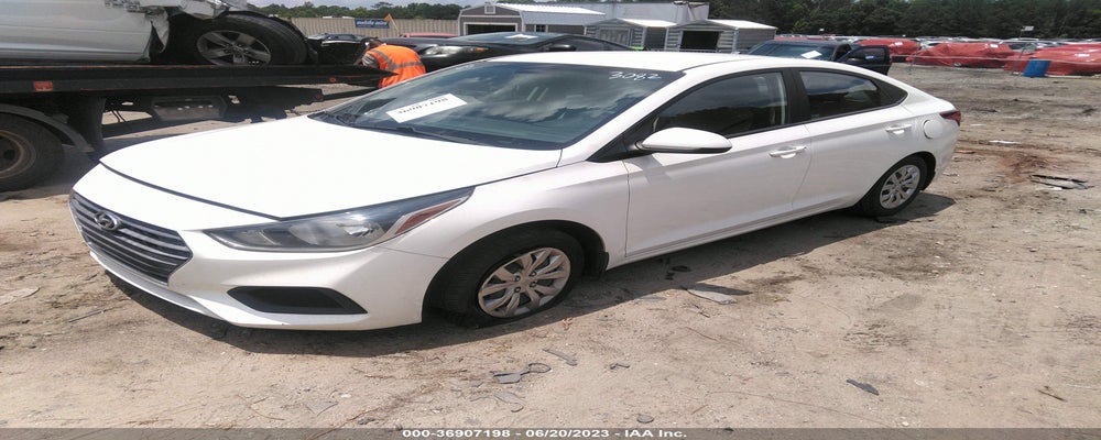 3KPC24A34JE033082 2018 HYUNDAI ACCENT photo no. 2