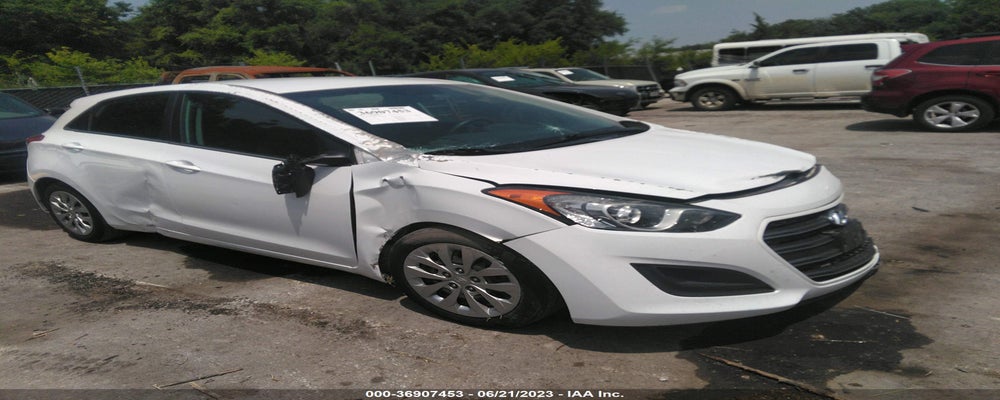 KMHD35LH3HU370852 2017 HYUNDAI ELANTRA GT photo no. 14