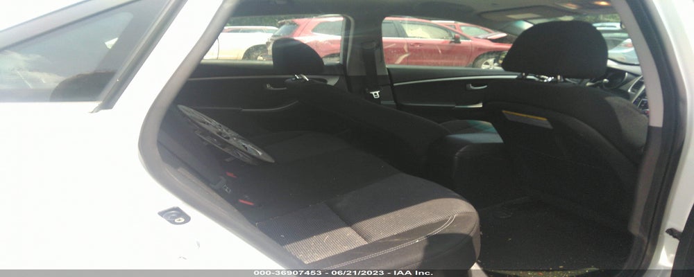 KMHD35LH3HU370852 2017 HYUNDAI ELANTRA GT photo no. 8