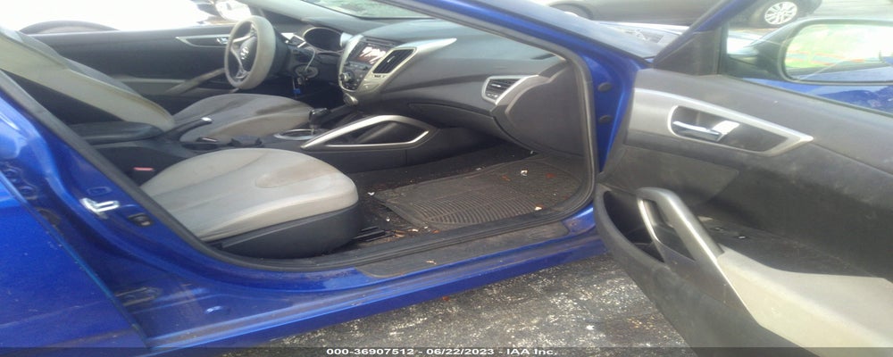 KMHTC6AD1CU057938 2012 HYUNDAI VELOSTER photo no. 5