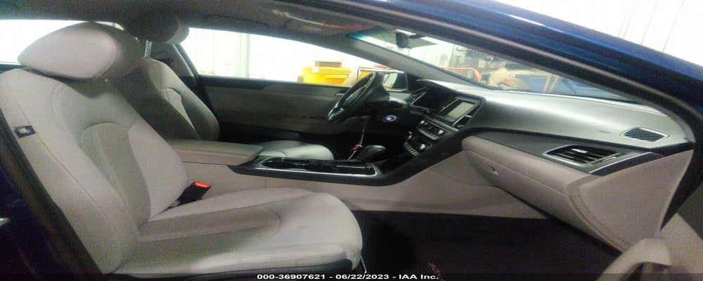 5NPE24AF2KH813291 2019 HYUNDAI SONATA photo no. 5