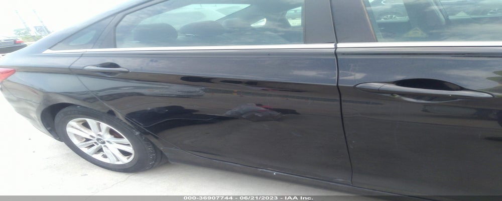 5NPEB4AC4BH239671 2011 HYUNDAI SONATA photo no. 6