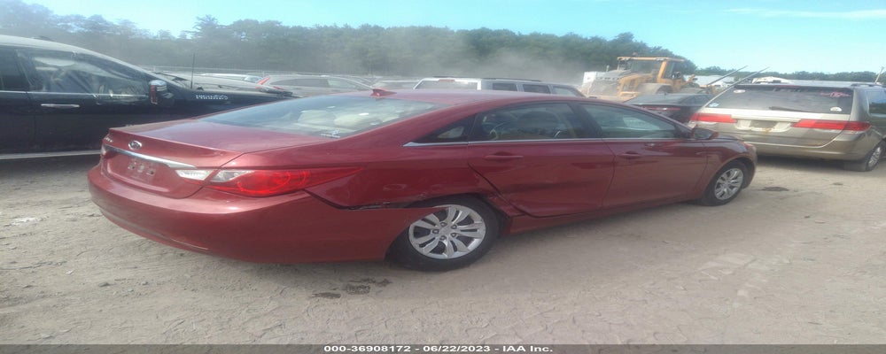 5NPEB4AC6DH563952 2013 HYUNDAI SONATA photo no. 4