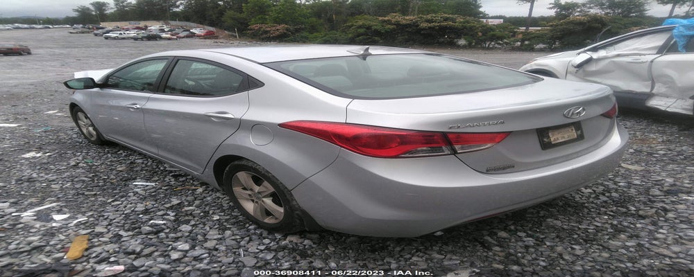 KMHDH4AE4DU001383 2013 HYUNDAI ELANTRA photo no. 3