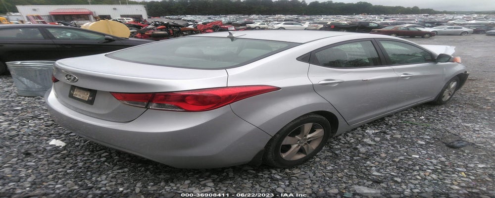 KMHDH4AE4DU001383 2013 HYUNDAI ELANTRA photo no. 4
