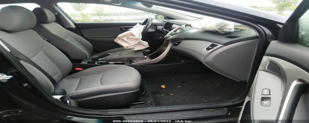 5NPDH4AEXDH218208 2013 HYUNDAI ELANTRA photo no. 5