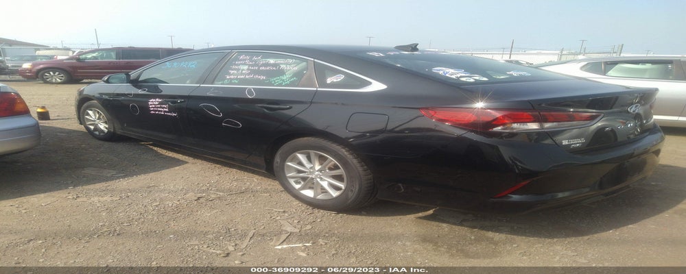 5NPE24AFXJH698812 2018 HYUNDAI SONATA photo no. 3