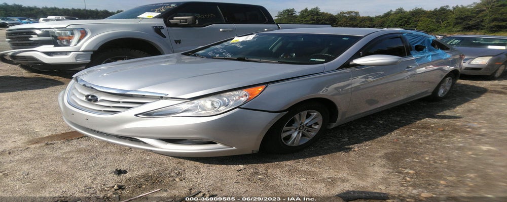 5NPEB4ACXDH760140 2013 HYUNDAI SONATA photo no. 2