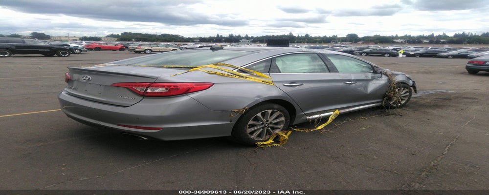 5NPE34AFXGH388665 2016 HYUNDAI SONATA photo no. 4