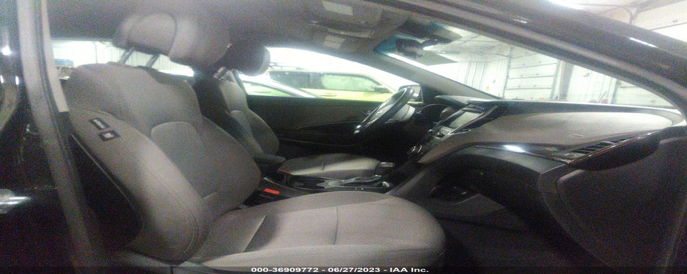 5NMZUDLB0JH059633 2018 HYUNDAI SANTA FE SPORT photo no. 5