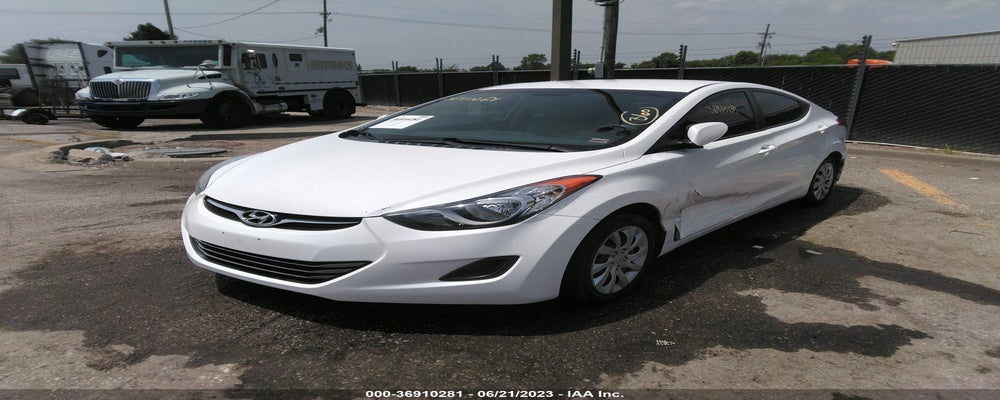 5NPDH4AE2BH023846 2011 HYUNDAI ELANTRA photo no. 2